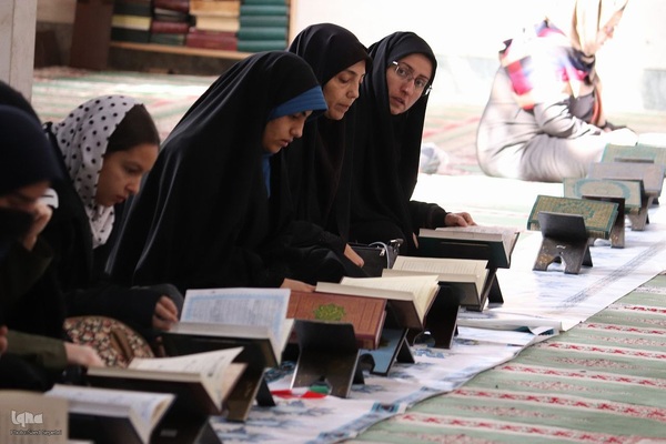 یازدهمین محفل انس با قرآن طرح شهید محمودی در ملایر