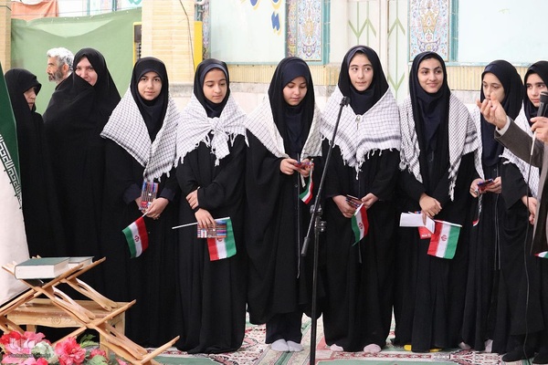 یازدهمین محفل انس با قرآن طرح شهید محمودی در ملایر