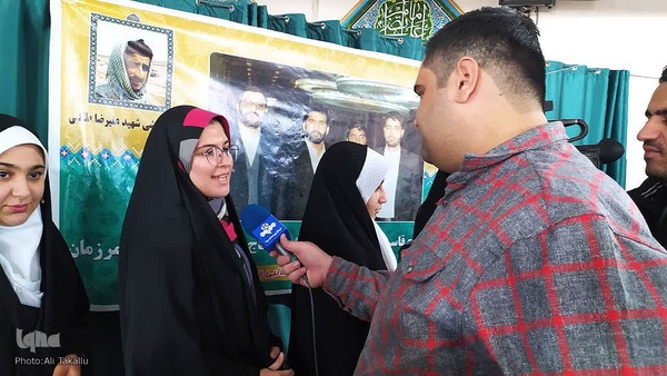 حضور حماسه ساز و پرشور ملایری ها در پای صندوق های رأی‎