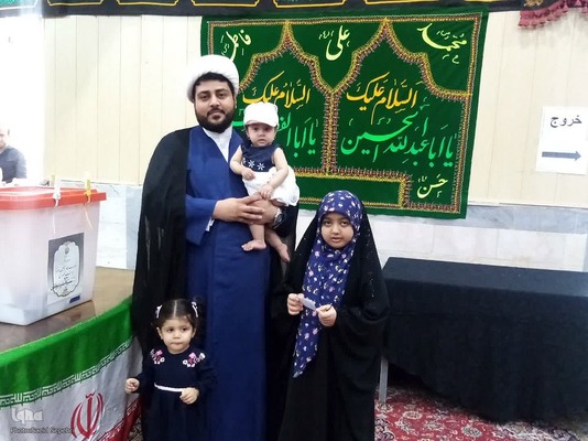 حماسه حضور مردم ولایتمدار ملایر در میدان تکلیف