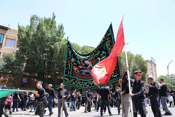 مراسم عزاداری عاشورا در همدان‎