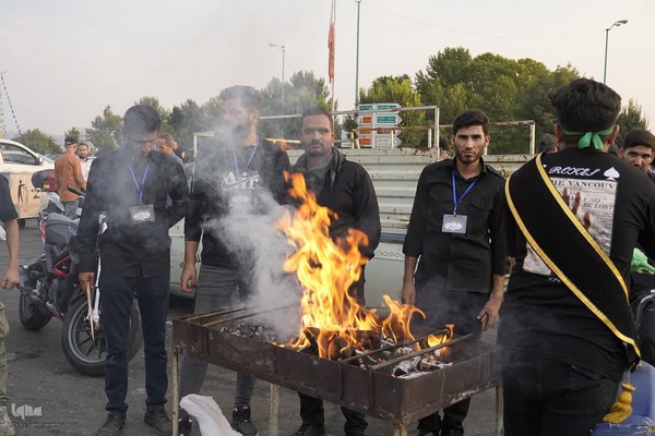 مراسم پیاده‌روی جاماندگان اربعین در شهرستان ملایر