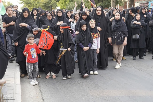 مراسم پیاده‌روی جاماندگان اربعین در شهرستان ملایر