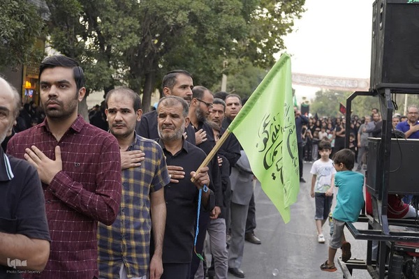 مراسم پیاده‌روی جاماندگان اربعین در شهرستان ملایر