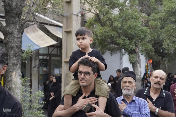 مراسم پیاده‌روی جاماندگان اربعین در شهرستان ملایر