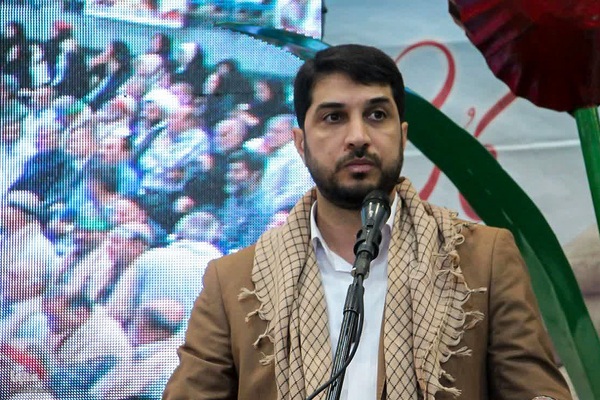 گردهمایی بزرگ تکریم و تجلیل از پیشکسوتان عرصه دفاع مقدس‎