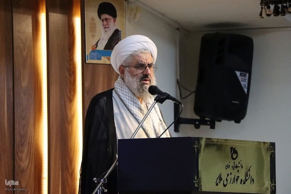 همایش تجلیل از خادمان اربعین حسینی علیه السلام درملایر‎