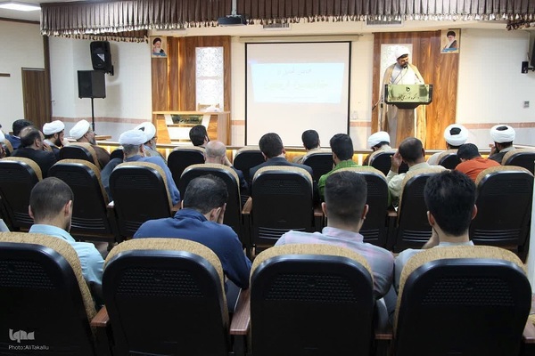 همایش تجلیل از خادمان اربعین حسینی علیه السلام درملایر‎