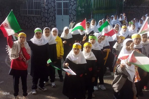 گرامیداشت شهدای جبهه مقاومت در مدارس ملایر