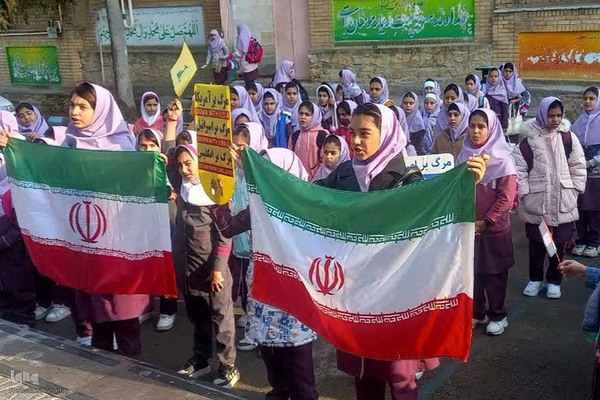 گرامیداشت شهدای جبهه مقاومت در مدارس ملایر