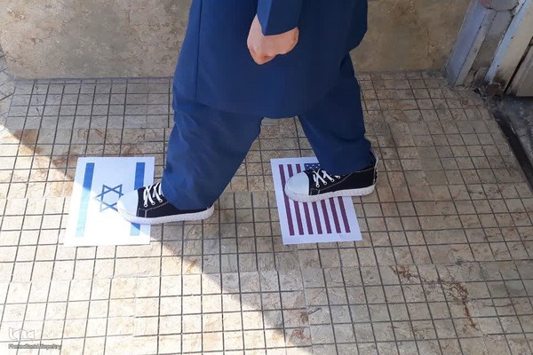 گرامیداشت شهدای جبهه مقاومت در مدارس ملایر