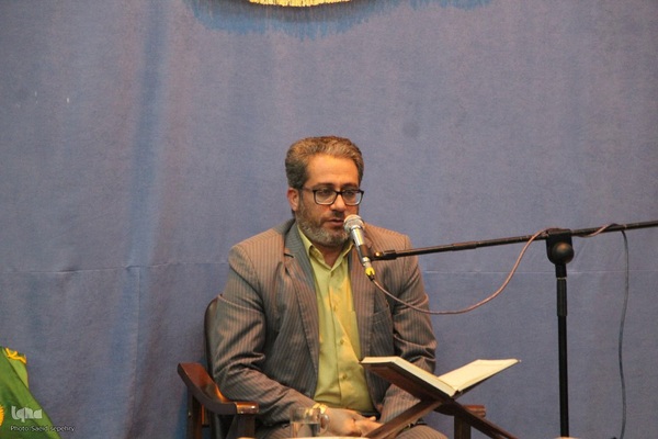 محفل اونس با قرآن کریم در ملایر