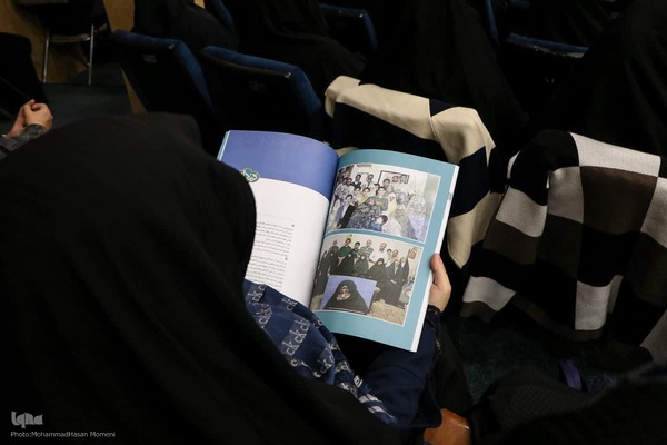 اختتامیه کنگره ملی بانوی مبارز و انقلابی(خواهر دباغ) در همدان‎