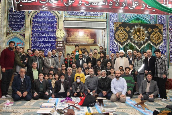 محفل انس با قرآن کریم به مناسبت فرارسیدن دهه فجر در ملایر