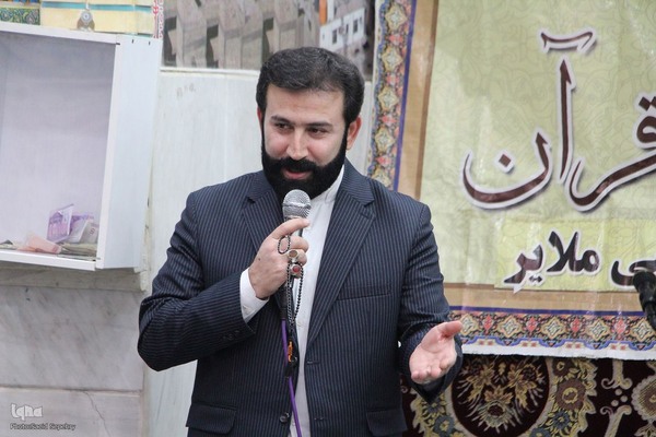 محفل انس با قرآن کریم به مناسبت فرارسیدن دهه فجر در ملایر