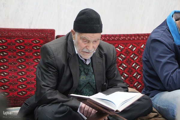 محفل انس با قرآن کریم به مناسبت فرارسیدن دهه فجر در ملایر