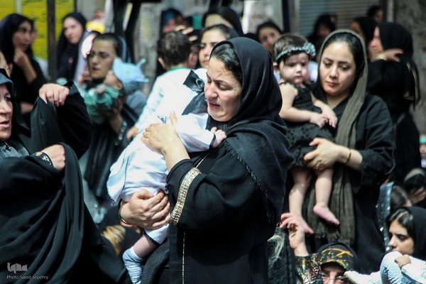 همایش بزرگ شیرخوارگان حسینی در ملایر