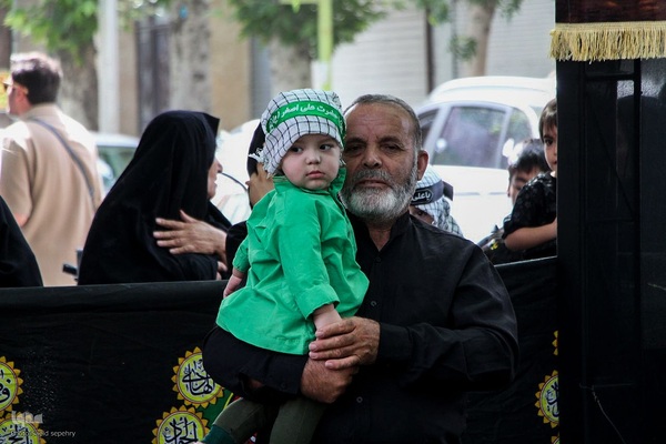 همایش بزرگ شیرخوارگان حسینی در ملایر