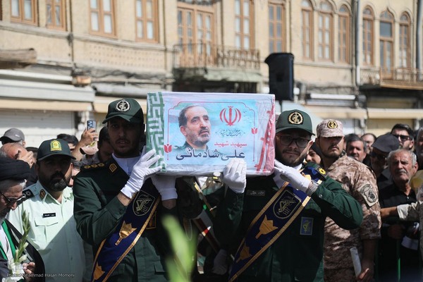 تشییع پیکر سپهبد شهید علی شادمانی در همدان‎