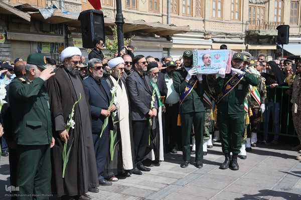 تشییع پیکر سپهبد شهید علی شادمانی در همدان‎