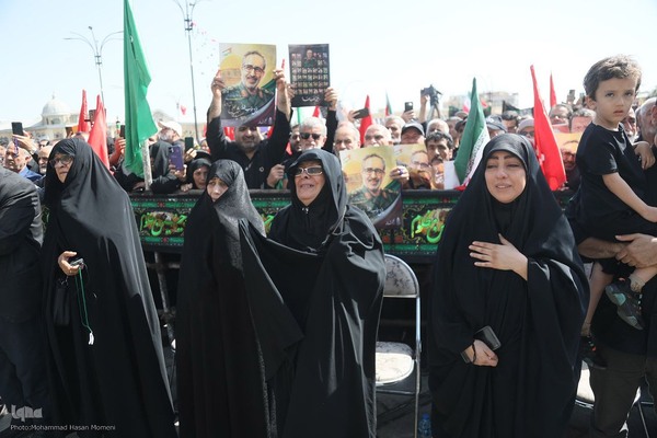 تشییع پیکر سپهبد شهید علی شادمانی در همدان‎