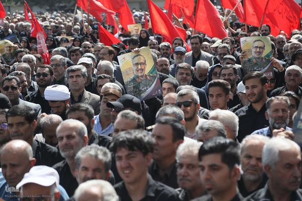 تشییع پیکر سپهبد شهید علی شادمانی در همدان‎