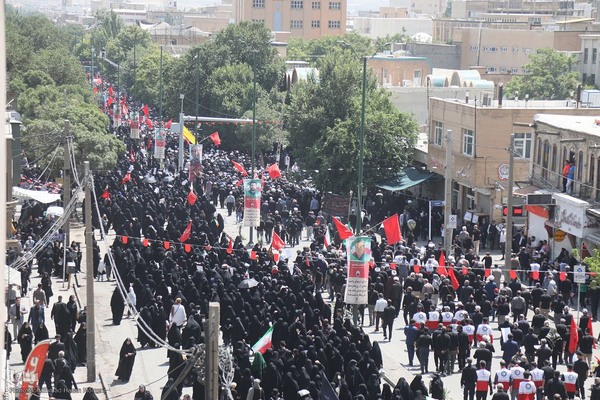 تشییع پیکر سپهبد شهید علی شادمانی در همدان‎