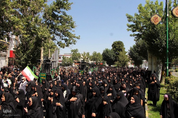 تشییع پیکر مطهر شهید مدافع وطن ستوان دوم هومن غیاثوند در ملایر