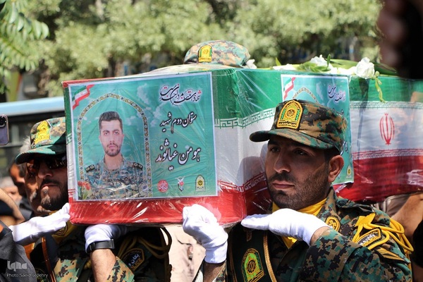 تشییع پیکر مطهر شهید مدافع وطن ستوان دوم هومن غیاثوند در ملایر