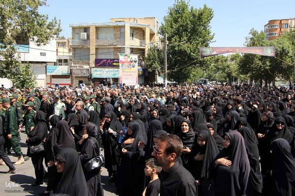 تشییع پیکر مطهر شهید مدافع وطن ستوان دوم هومن غیاثوند در ملایر