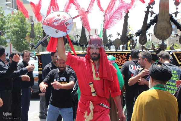 مراسم عزاداری روز عاشورا در ملایر