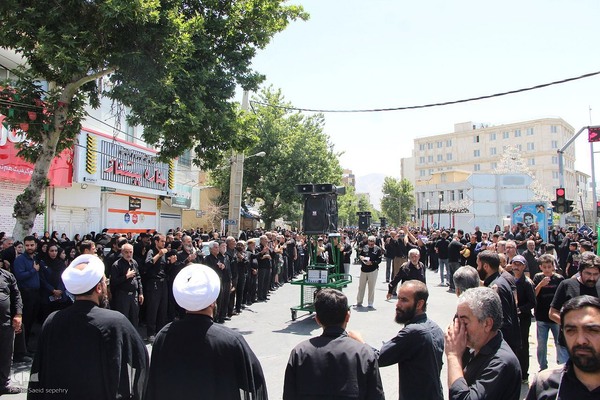 مراسم عزاداری روز عاشورا در ملایر