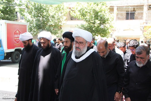 نماز ظهر عاشورا در ملایر