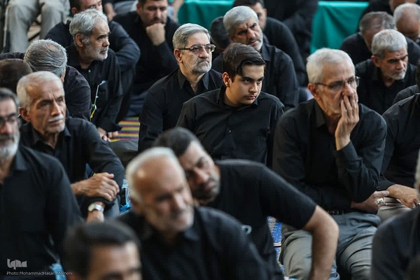 مراسم زیارت عاشورا در همدان‎