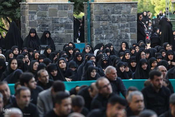 مراسم زیارت عاشورا در همدان‎