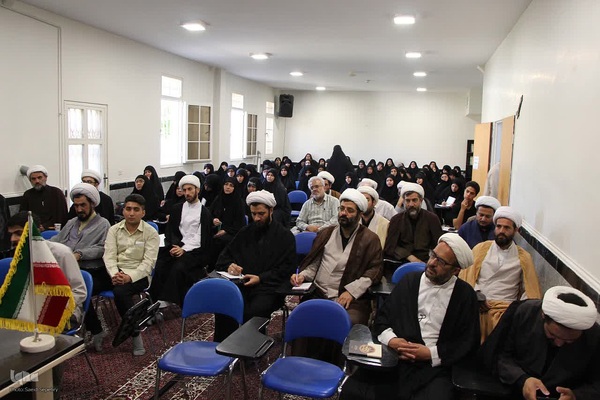 نشست تبیینی و تحلیلی جنگ ۱۲ روزه از منظر قرآن کریم