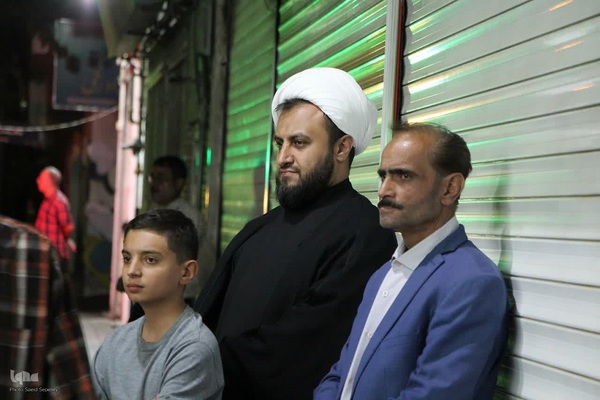 مراسم تعزیه خوانی ویژه ایام اربعین با حضور اقشار مختلف مردم در ملایر برگزار شد