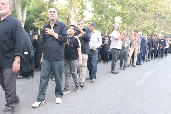 مراسم پیاده‌روی جاماندگان اربعین حسینی در ملایر ‎