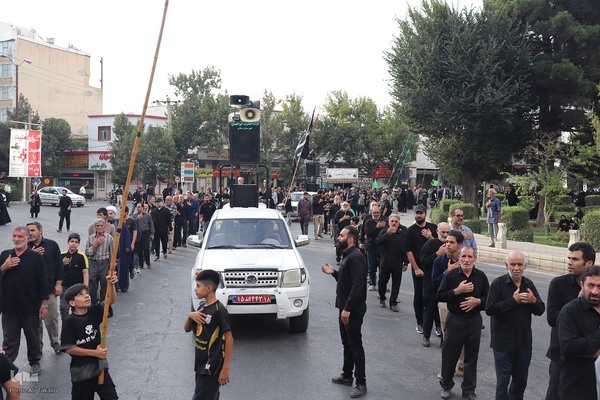 مراسم پیاده‌روی جاماندگان اربعین حسینی در ملایر ‎