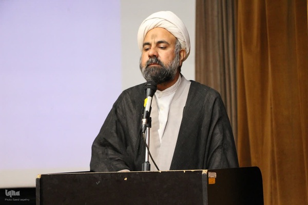 نشست تبیینی هیئت تراز ظهور در ملایر