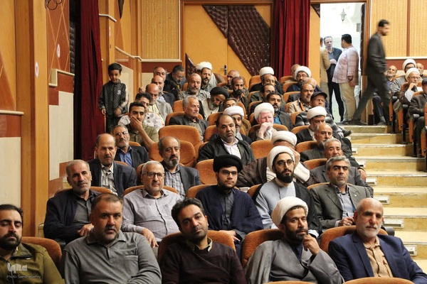 نشست تبیینی هیئت تراز ظهور در ملایر