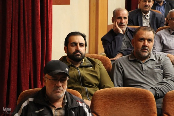 نشست تبیینی هیئت تراز ظهور در ملایر