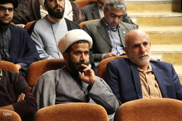 نشست تبیینی هیئت تراز ظهور در ملایر