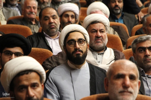 نشست تبیینی هیئت تراز ظهور در ملایر