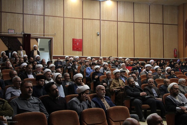 نشست تبیینی هیئت تراز ظهور در ملایر