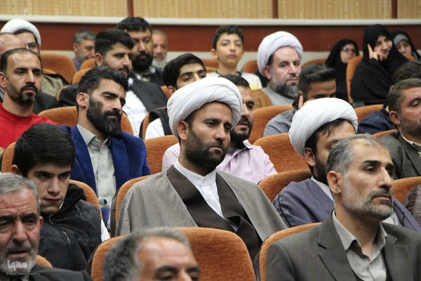 نشست تبیینی هیئت تراز ظهور در ملایر