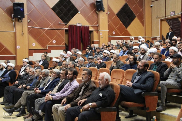 نشست تبیینی هیئت تراز ظهور در ملایر