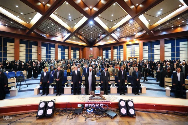 هفدهمین دوره مسابقات کشوری قرآن کریم مدهامتان در همدان‎