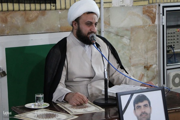 محفل انس با قرآن و گرامیداشت شهید سلطانی‌فرد در ملایر