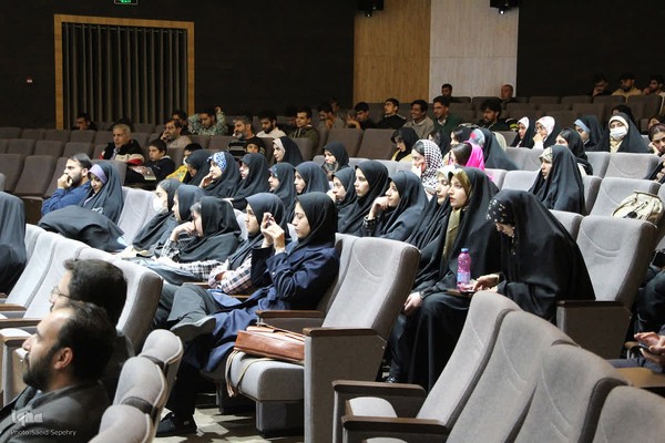 محفل انس با قرآن در دانشگاه ملی ملایر